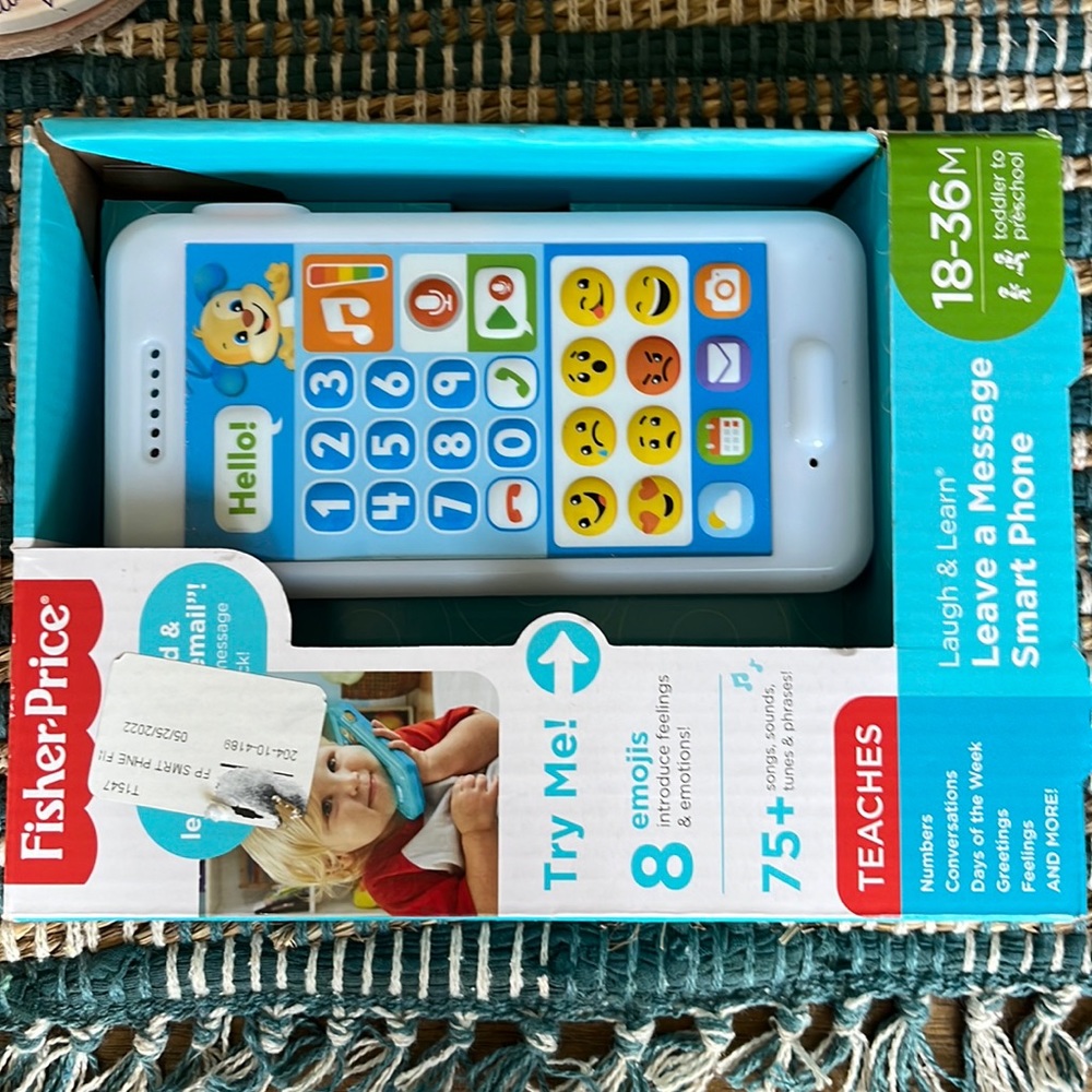 Fisher Price leave a message smart phone for 18-36m toddler to preschool.